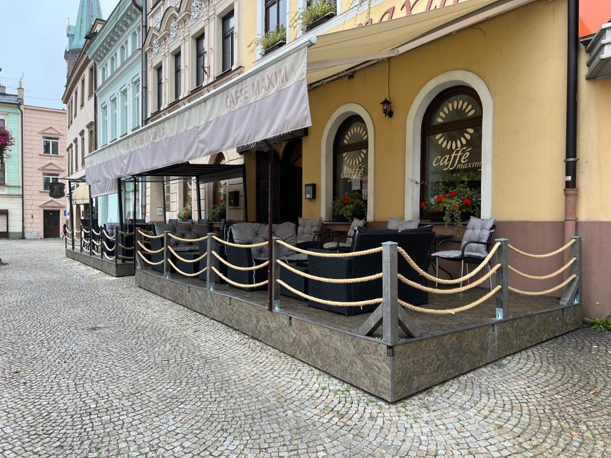 Hotel Maxim Frydek-Mistek Exterior photo